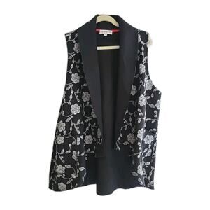 Christopher Calvin Lagenlook Artsy Floral Embroidered Wool Blend Vest Womans XL